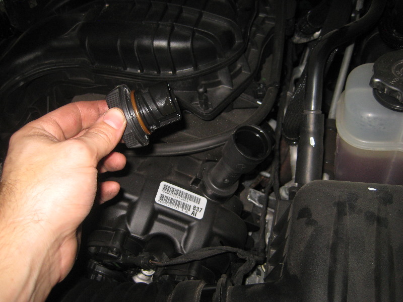 Dodge-Challenger-Pentastar-V6-Engine-Oil-Change-Filter-Replacement-Guide-029