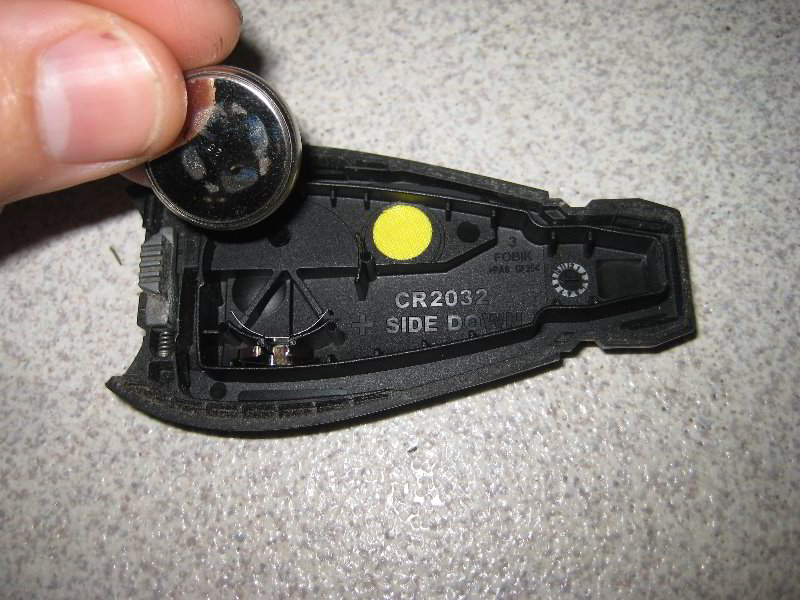 Dodge-Dart-Key-Fob-Battery-Replacement-Guide-011