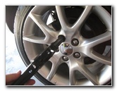 Dodge-Dart-Rear-Disc-Brake-Pads-Replacement-Guide-004
