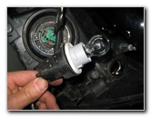 Dodge-Ram-1500-Headlight-Bulbs-Replacement-Guide-049