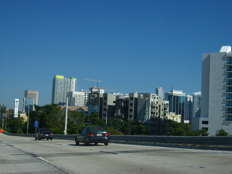 Downtown-Miami-Skyscrapers-I95-Highway-007
