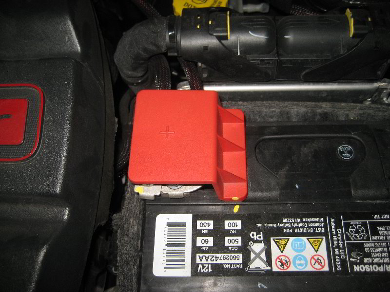 Fiat-500-12V-Automotive-Battery-Replacement-Guide-022