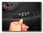 Fiat-500-Interior-Door-Panel-Removal-Guide-017