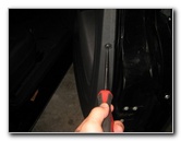 Fiat-500-Interior-Door-Panel-Removal-Guide-044