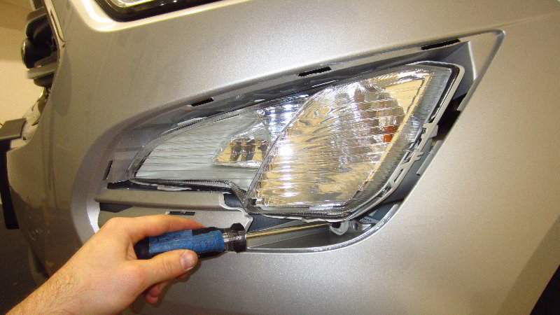 Ford-EcoSport-Fog-Light-Bulbs-Replacement-Guide-005