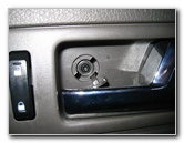 Ford-Edge-Front-Door-Speaker-Replacement-Guide-009