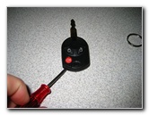 Ford-Edge-Key-Fob-Remote-Battery-Replacement-Guide-005