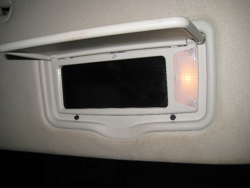 Ford-Escape-Vanity-Mirror-Light-Bulb-Replacement-Guide-002