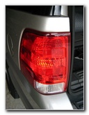 Ford-Expedition-Tail-Light-Bulbs-Replacement-Guide-001