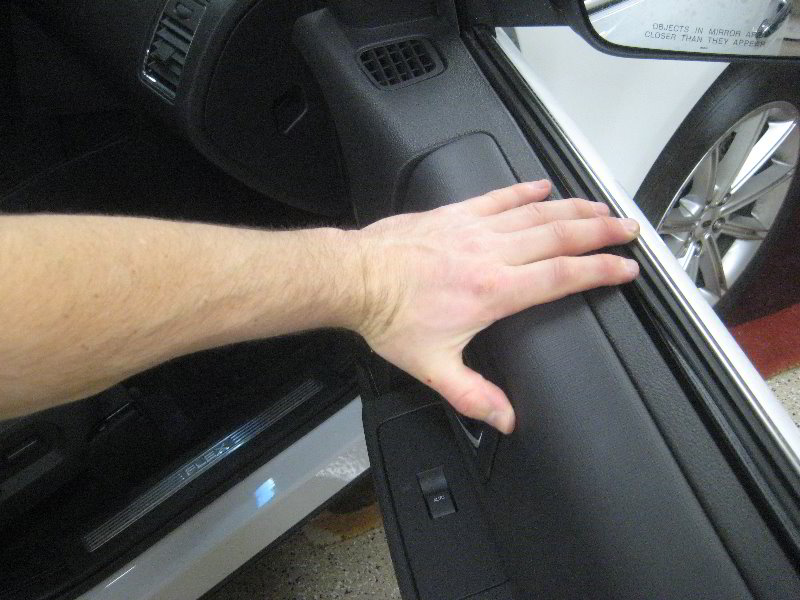 Ford-Flex-Interior-Door-Panel-Removal-Guide-043