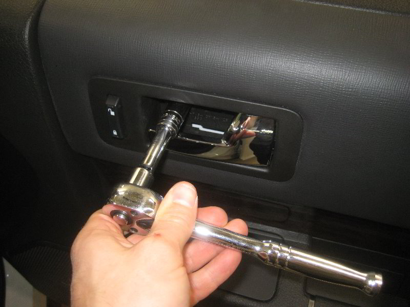 Ford-Flex-Interior-Door-Panel-Removal-Guide-057