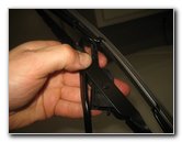 Ford-Flex-Windshield-Wiper-Blades-Replacement-Guide-006