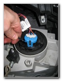 Chevrolet-Cobalt-Headlight-Bulbs-Replacement-Guide-008