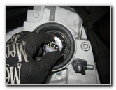 Chevrolet-Cobalt-Headlight-Bulbs-Replacement-Guide-012