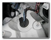 Chevrolet-Cobalt-Headlight-Bulbs-Replacement-Guide-021