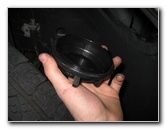 GM-Chevrolet-Equinox-Headlight-Bulbs-Replacement-Guide-030