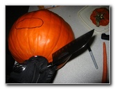 Halloween-Pumpkin-Carving-06-016
