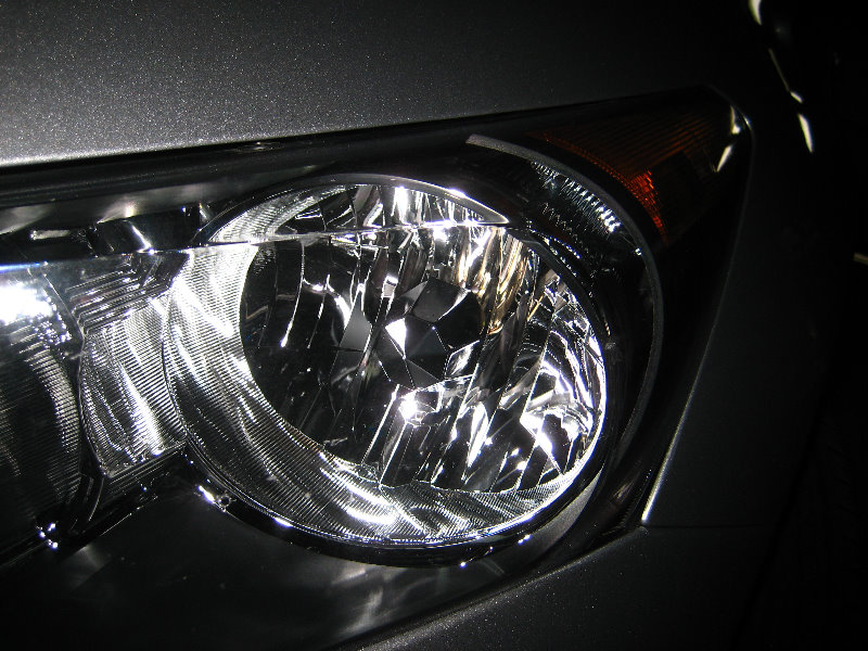 Honda-Accord-Headlight-Bulbs-Replacement-Guide-015