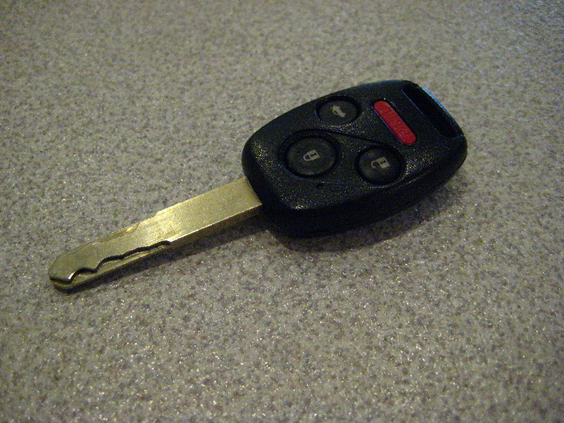 Honda-Accord-Key-Fob-Remote-Battery-Replacement-Guide-001