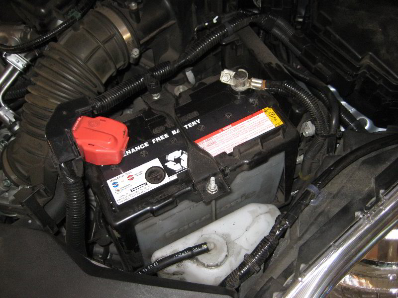 Honda-CR-V-12V-Automotive-Battery-Replacement-Guide-033
