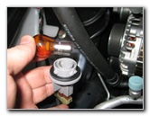 Honda-Fit-Jazz-Headlight-Bulbs-Replacement-Guide-007