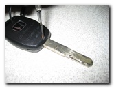 Honda-Fit-Jazz-Key-Fob-Remote-Battery-Replacement-Guide-003