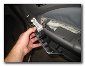 Honda-Odyssey-Interior-Door-Panel-Removal-Guide-014