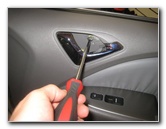 Honda-Odyssey-Interior-Door-Panel-Removal-Guide-060