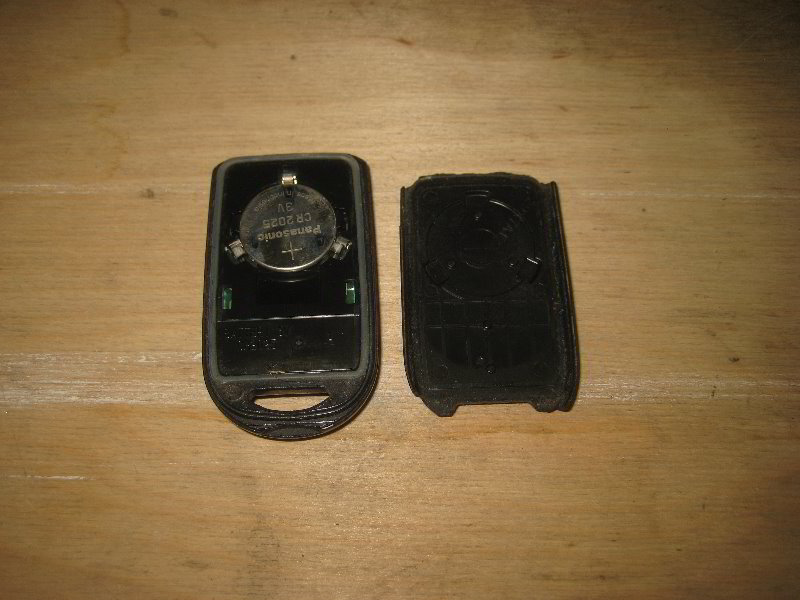 RemoteSuperMarket Replacement Key Fob Set For 2005-2010 Honda Odyssey – 5 Button (Self Programmable)