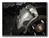 Hyundai-Elantra-Front-Brake-Pads-Replacement-Guide-027