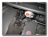 Hyundai-Elantra-Rear-Brake-Pads-Replacement-Guide-023