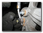Hyundai-Elantra-Rear-Brake-Pads-Replacement-Guide-031