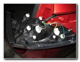 Hyundai-Santa-Fe-Tail-Light-Bulbs-Replacement-Guide-010