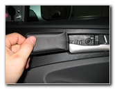 Hyundai-Sonata-Front-Door-Panel-Removal-Guide-009