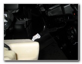 Hyundai-Sonata-Front-Door-Panel-Removal-Guide-016
