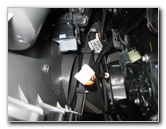 Hyundai-Sonata-Front-Door-Panel-Removal-Guide-035
