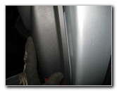 Hyundai-Sonata-Front-Door-Panel-Removal-Guide-038