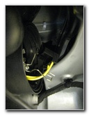 Hyundai-Sonata-Headlight-Bulbs-Replacement-Guide-014