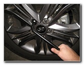 Hyundai-Tucson-Front-Brake-Pads-Replacement-Guide-034