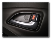 Hyundai-Tucson-Interior-Door-Panel-Removal-Guide-002