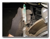 Hyundai-Tucson-Rear-Disc-Brake-Pads-Replacement-Guide-016