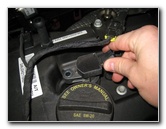 Hyundai-Tucson-Theta-II-I4-Engine-Spark-Plugs-Replacement-Guide-012