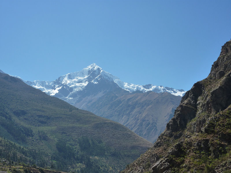 Inca-Hiking-Trail-To-Machu-Picchu-Peru-013
