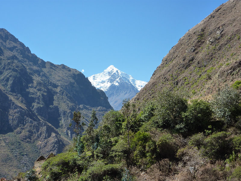 Inca-Hiking-Trail-To-Machu-Picchu-Peru-023