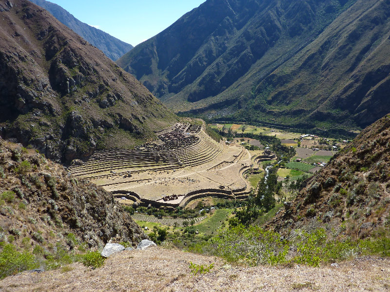 Inca-Hiking-Trail-To-Machu-Picchu-Peru-025