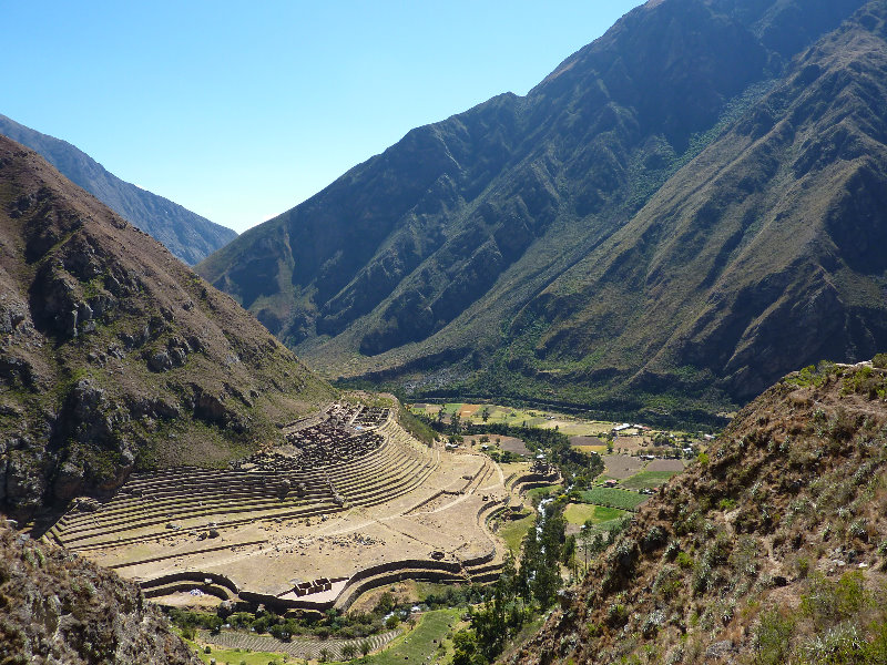 Inca-Hiking-Trail-To-Machu-Picchu-Peru-033