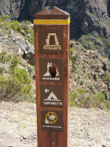 Inca-Hiking-Trail-To-Machu-Picchu-Peru-036