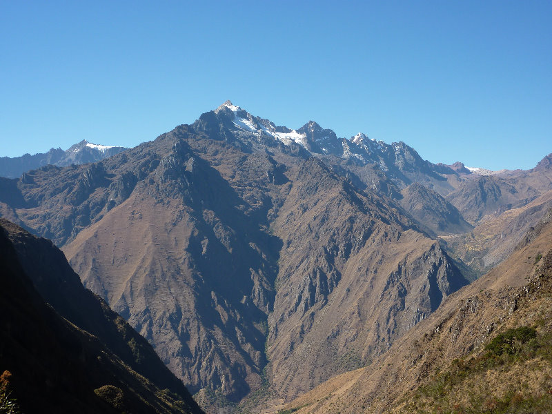 Inca-Hiking-Trail-To-Machu-Picchu-Peru-101