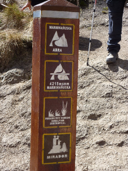 Inca-Hiking-Trail-To-Machu-Picchu-Peru-136