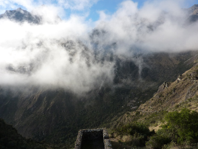 Inca-Hiking-Trail-To-Machu-Picchu-Peru-159